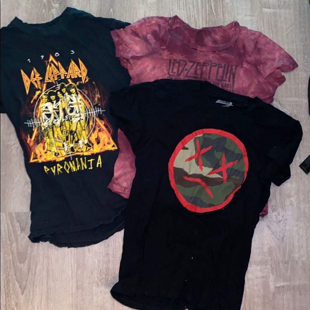 🎸Band Tees!
